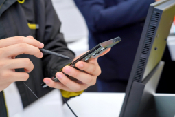 Thời trang Hi-tech - Bảng giá smartphone Samsung tháng 5/2023: Giảm "sốc" tới 16 triệu đồng