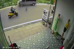 Tin tức trong ngày - Dắt con qua đường không cẩn thận để xe tông trúng, ông bố còn hành hung nữ tài xế