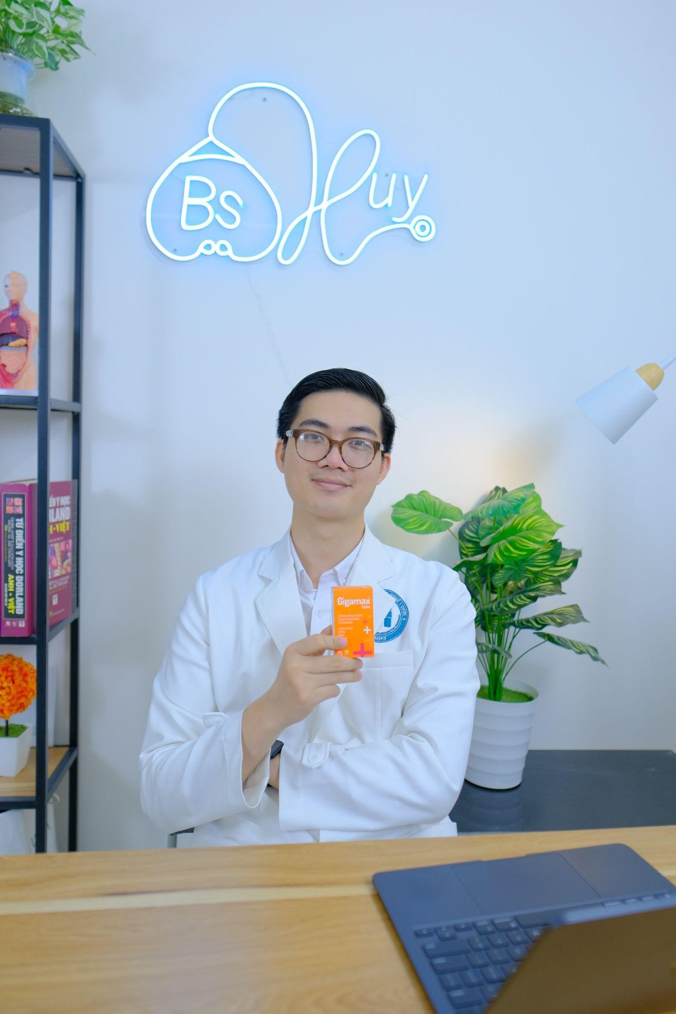 
Gigamax được nhập khẩu nguyên hộp từ châu Âu với nguồn nguyên liệu cao cấp đạt các tiêu chuẩn khắt khe, đem lại sản phẩm chất lượng, hiệu quả và an toàn khi dùng lâu dài. Với những lợi ích vượt trội, Gigamax rất tốt cho sức khoẻ, là sự lựa chọn hoàn hảo cho dân văn phòng làm việc với cường độ cao.