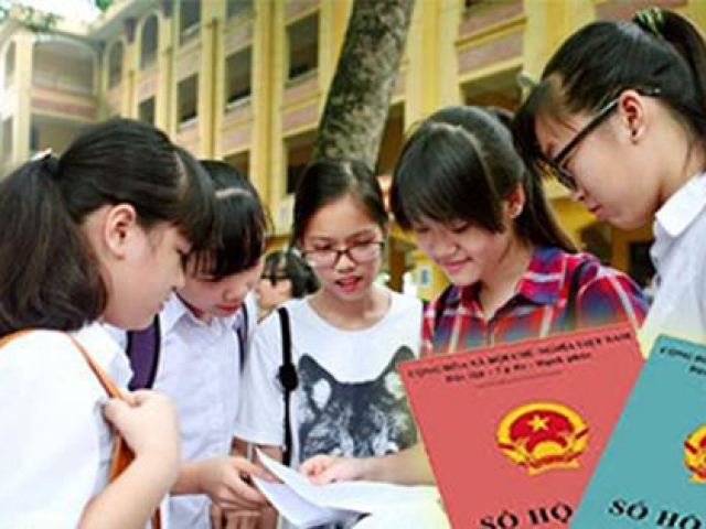 Giáo dục - du học - Yêu cầu nộp sổ hộ khẩu giấy ở các cơ sở giáo dục: Bộ GD&amp;ĐT nói gì?