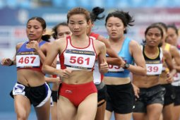 VĐV Indonesia nói Nguyễn Thị Oanh ”quá khỏe”, HLV ”đập tan” nghi ngờ doping