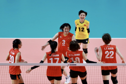 Video bóng chuyền nữ Việt Nam - Indonesia: Đẳng cấp Thanh Thúy, lấy vé chung kết (SEA Games)