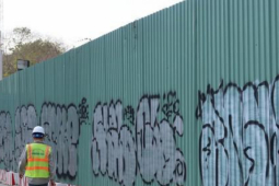 Tin tức trong ngày - Nhức nhối nạn vẽ bậy ở TP.HCM