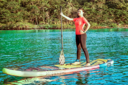 Đời sống Showbiz - "Người đẹp cảnh nóng" phải đi bán xôi vì chồng vỡ nợ 1.000 tỷ, giờ sở hữu nhà cao xe sang