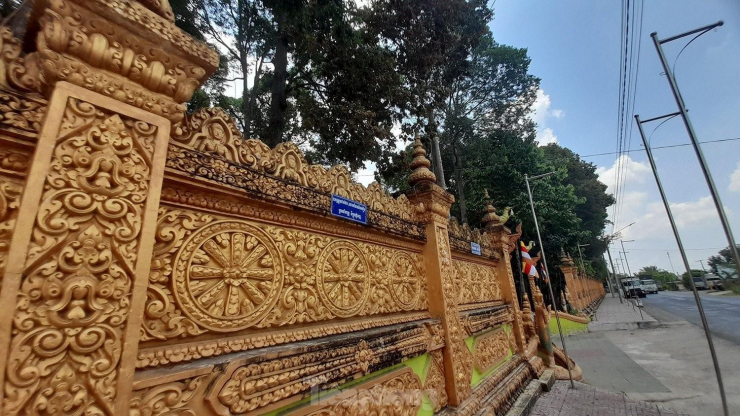 Ngỡ ngàng kiến trúc độc đáo chùa Khmer ở Trà Vinh - 15