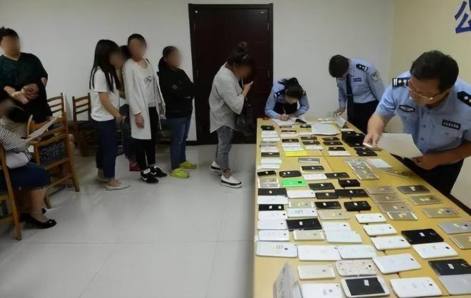 Người đàn ông nghi ngờ công ty mình đang làm có thể là tổ chức lừa đảo nên quyết định báo cảnh sát. Ảnh: 163.com