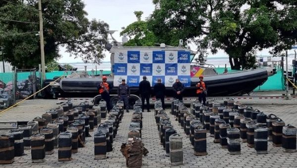 Tàu ngầm ma túy lớn nhất lịch sử bị chặn bắt ở Colombia ngày 12/5. Ảnh: ArmadaColombia
