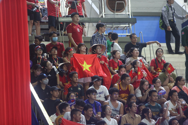 Đỉnh cao bóng chuyền nữ Việt Nam tranh HCV Thái Lan: Sắc đỏ lấn át, suýt trọn niềm vui - 9