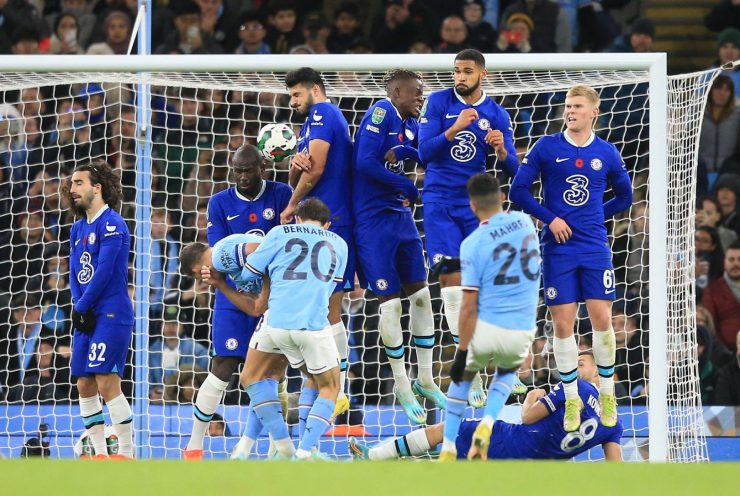 Man City và Chelsea sẽ bị phạt