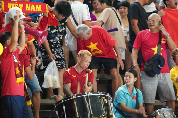 Trực tiếp bóng chuyền nữ Việt Nam - Thái Lan: Đối thủ thắng set 1, nỗ lực set 2 (chung kết SEA Games) - 5