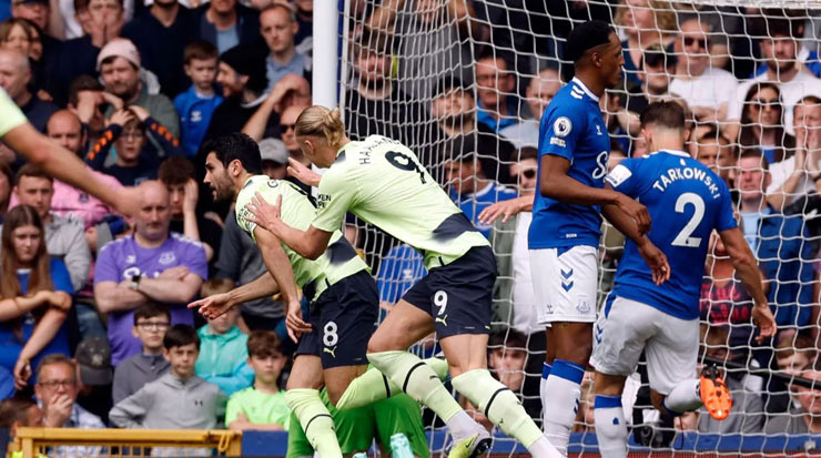 Video bóng đá Everton - Man City: Đại tiệc 3 bàn, tiến sát ngôi vương (Ngoại hạng Anh) - 2