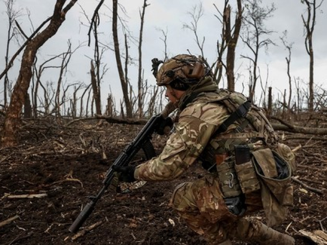 Thế giới - Lãnh đạo Donetsk nói quân đội Ukraine chưa thể phản công