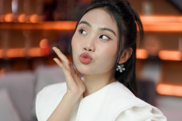 Tuổi 20 của Phương Mỹ Chi: Làm chủ tịch, chưa có nụ hôn đầu đời