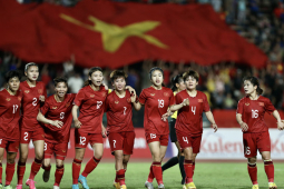 Video bóng đá ĐT nữ Việt Nam - Myanmar: Huỳnh Như - Thanh Nhã tỏa sáng, lịch sử ghi danh (chung kết SEA Games)