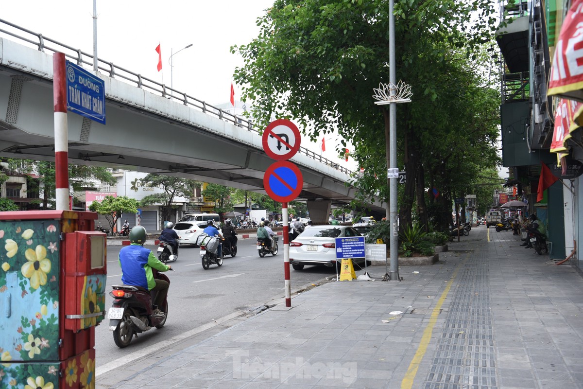 Cận cảnh loạt tuyến phố Hà Nội được đề xuất cho thuê vỉa hè kinh doanh - 8