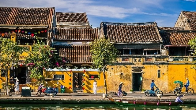 Lãnh đạo TP Hội An cho biết, vé tham quan Di sản văn hóa thế giới - khu phố cổ Hội An hiện nay rẻ nhất trong 8 khu di sản thế giới tại Việt Nam được UNESCO công nhận. (Ảnh: Vntrip.vn)