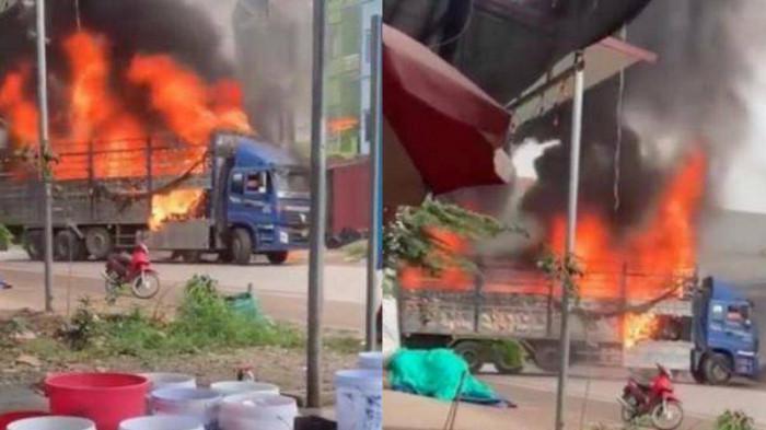 Hiện trường vụ xe tải cháy ngùn ngụt được tài xế đưa ra khỏi khu dân cư tại Bắc Giang