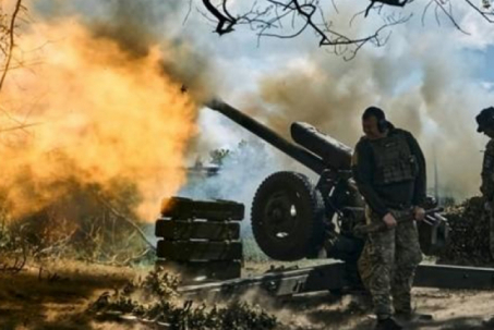 Ukraine hứng gần 500 đợt tập kích một ngày ở Bakhmut