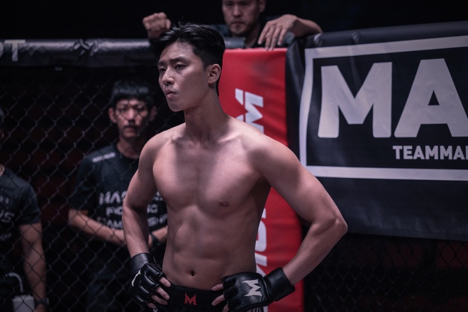 Bật mí chế độ ăn uống và tập luyện giúp Park Seo Joon có thân hình khiến chị em mê mẩn - 2