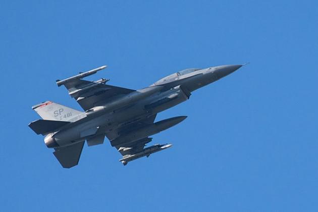Ukraine kỳ vọng sẽ nhận được 40-50 tiêm kích F-16 từ đối tác phương Tây - 1