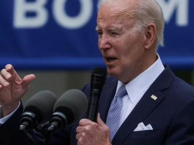 Bất ngờ với mức tín nhiệm mới nhất của Tổng thống Joe Biden