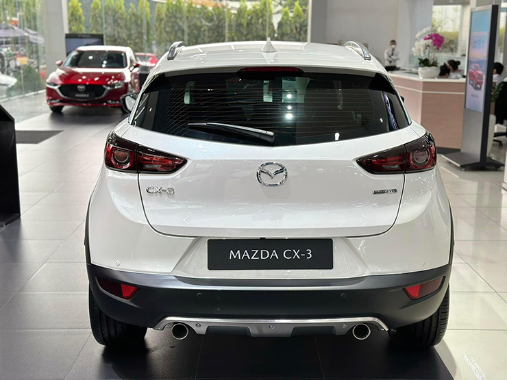 Mazda CX-3 được giảm giá tới 100 triệu đồng, quyết &#34;giành khách&#34; với Hyundai Creta - 7