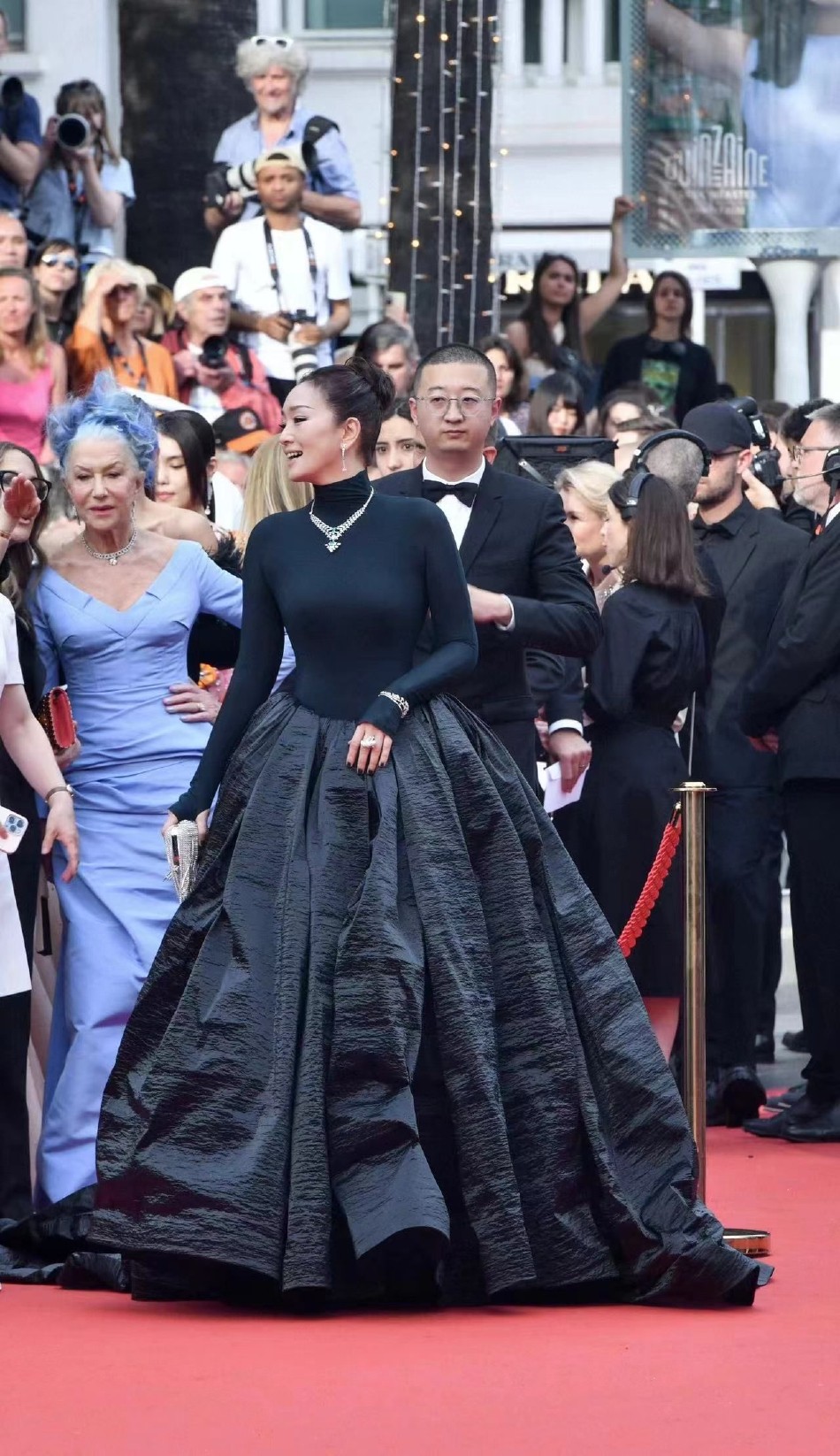 Phạm Băng Băng diện váy mãnh hổ, khoe làn da trắng nõn tại LHP Cannes - 6