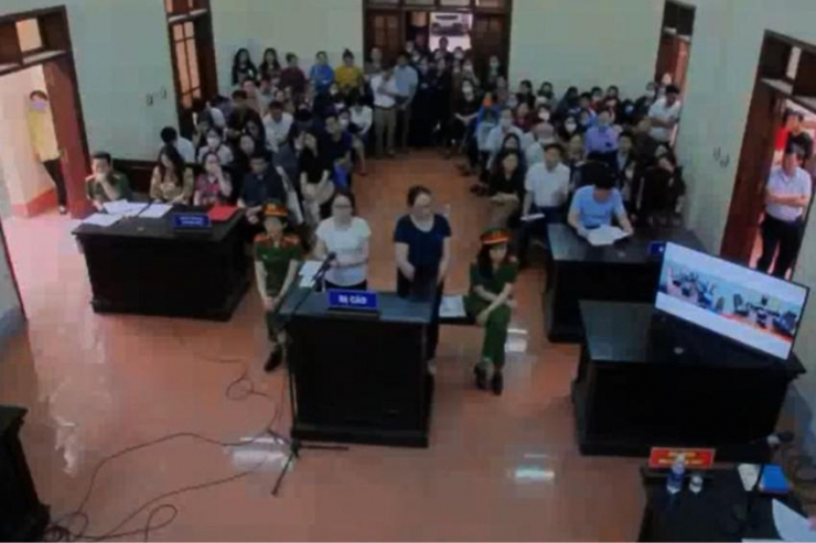 Tin tức 24h qua: Liên đoàn Luật sư lên tiếng việc 2 luật sư bị buộc rời phòng xét xử cô giáo Dung - 1