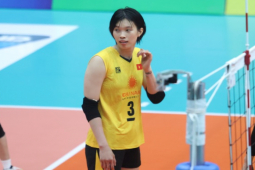 Thanh Thúy 1m93 hay nhất giải bóng chuyền châu Á, đội Việt Nam dự giải thế giới