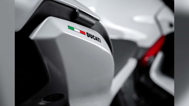 2024 Ducati SuperSport 950 S-CafeAuto-6