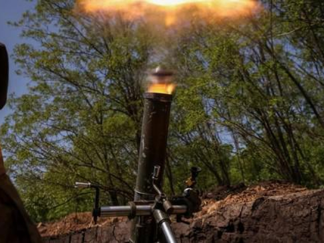 Thế giới - Nga rút lui quanh Bakhmut, Wagner lo bị bao vây