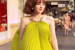 Thời trang - Cô chủ shop quê Bến Tre hốt hoảng vì khoảnh khắc áo yếm bị "cuốn theo chiều gió"