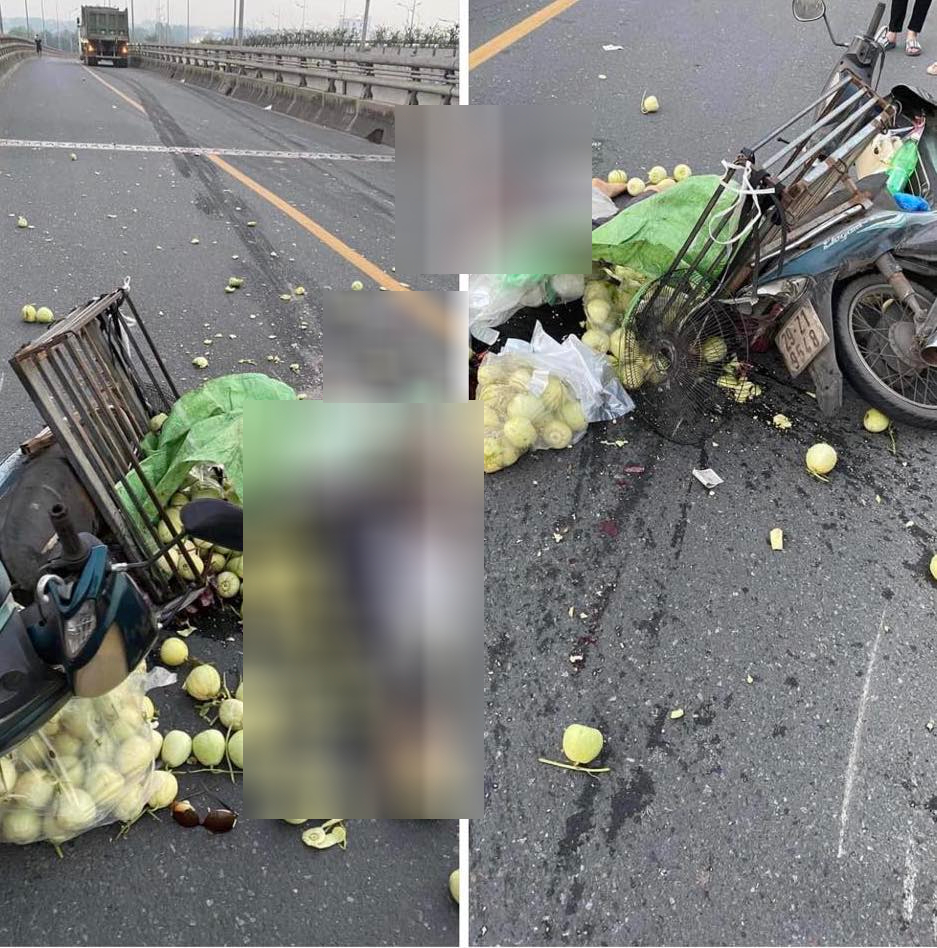 Hà Nội: Người phụ nữ chở hoa quả tử vong thương tâm sau va chạm với xe tải - 1