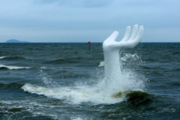 Tin tức trong ngày - Thanh Hóa: Những "nét chấm"... phá biển Hải Tiến