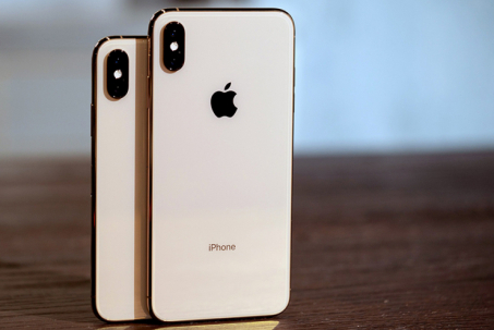 iPhone XS Max giá rẻ màn to có còn đáng mua khi so với iPhone này?
