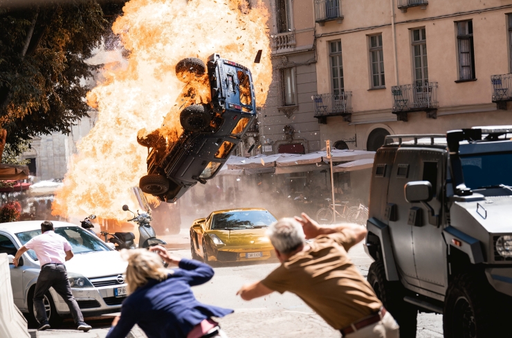 Fast & Furious X: Có thật sự quá nhanh quá nguy hiểm? - 2