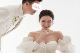 Đời sống Showbiz - Hương Giang gây tò mò khi khoe ảnh cưới sau 1 năm chia tay tình trẻ