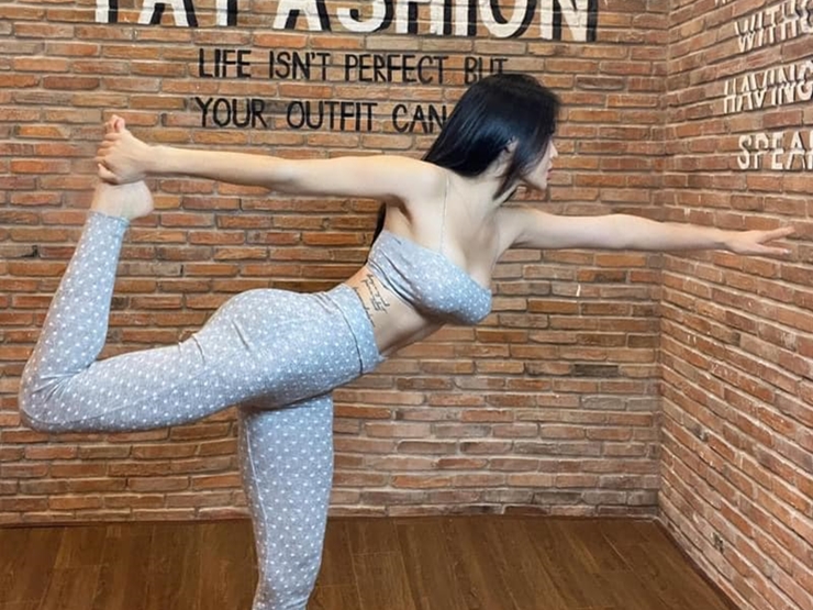 Những năm gần đây, cô chuyển về Việt Nam sinh sống và vẫn duy trì sức hút với công chúng.&nbsp;
