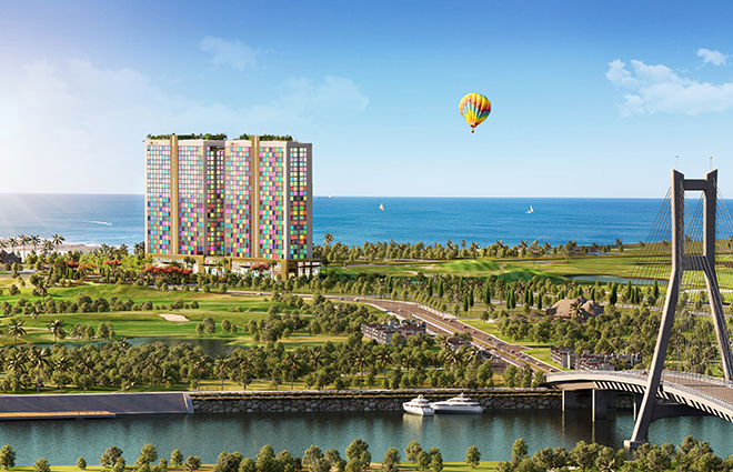 Khách sạn Dolce Penisola khi nhìn từ chân cầu Nhật Lệ