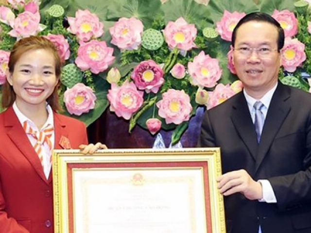 Thể thao - Chủ tịch nước biểu dương Đoàn Thể thao Việt Nam tại SEA Games 32