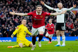 Bóng đá - Tin mới nhất bóng đá tối 23/5: Bayern Munich ra giá bán Sabitzer cho MU