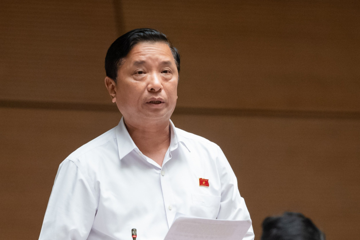 Đại biểu Hà Thọ Bình ủng hộ việc thành lập Quỹ Phòng thủ dân sự. Ảnh: Phạm Thắng
