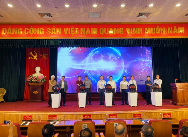 Lễ phát động Cuộc thi sáng tác biểu trưng quận Long Biên với chủ đề “Long Biên: Hội tụ - Khởi sắc - Tương lai”