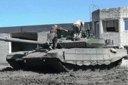Nghi vấn tập đoàn quân sự Wagner sử dụng xe tăng chủ lực hiện đại T-90M của Nga