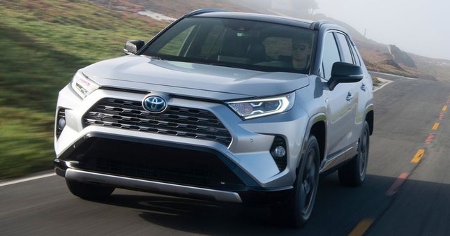 Top 10 xe gầm cao giữ giá nhất năm 2023 - 4