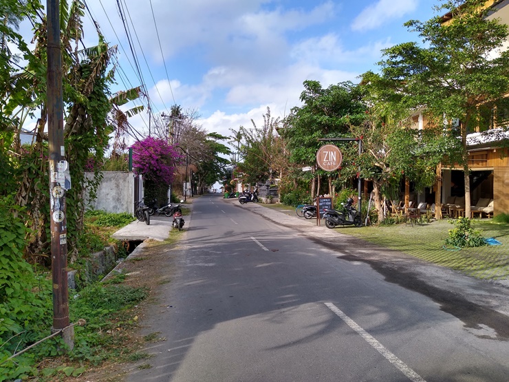 Theo đó,&nbsp;những người đứng đầu làng có thể thành lập doanh nghiệp thuộc sở hữu của làng (BUMDES) do cộng đồng và cán bộ làng quản lý hoàn toàn.&nbsp;
