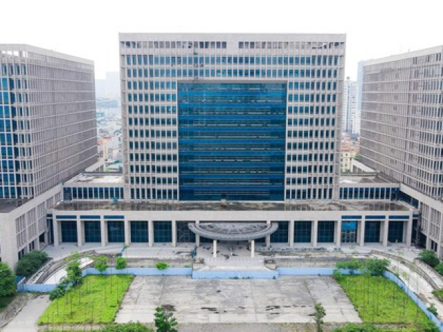 Tin tức trong ngày - Cận cảnh: Trụ sở mới khang trang, nhiều Bộ vẫn còn "ôm" trụ sở cũ