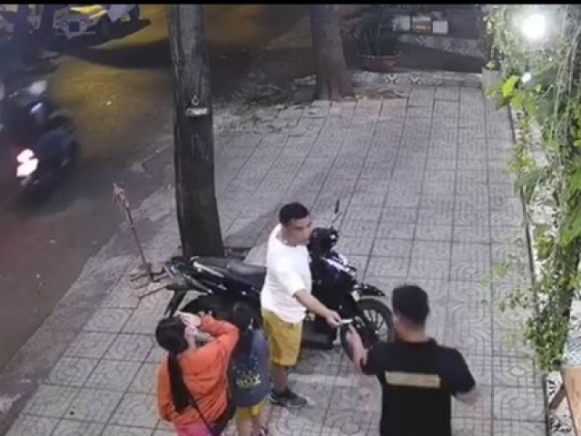 Pháp luật - Truy tìm người nhặt chiếc ví chứa 200 triệu đồng khách để quên