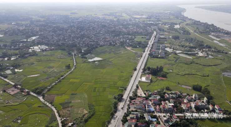 Cầu Vĩnh Thịnh có ý nghĩa rất quan trọng bởi cây cầu là điểm kết nối các đô thị vệ tinh, khu công nghệ cao, điểm du lịch để góp phần thúc đẩy giao thương hàng hóa giữa các tỉnh Tây Bắc với Thủ đô, các tỉnh Đồng bằng Bắc Bộ và cả nước. Qua đó tạo động lực phát triển kinh tế, văn hoá, xã hội và thu hẹp khoảng cách phát triển của khu vực Tây Bắc so với mặt bằng chung của cả nước.