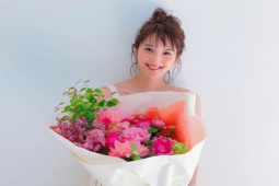 Làm đẹp - Bí quyết dùng bột tắm sáng da từ thảo dược, giúp da trắng bền khỏe dưới nắng hè